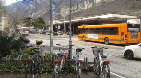 L'Adige 29/12/2019. Mobilità. Bus pieni e in ritardo. Pressing sul Sindaco.