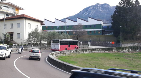 Via Venezia nei pressi di S.Donà: elaborazione di uno studio per migliorare la sicurezza pedonale e il transito dei bus autosnodati